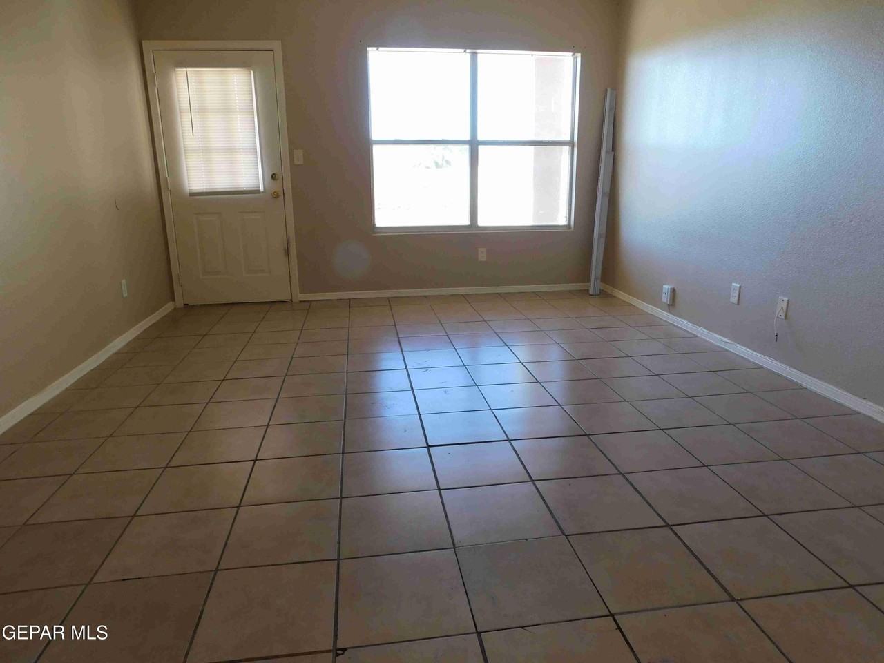 11968 Diana Candia Unit B #B - Photo 3 of 26