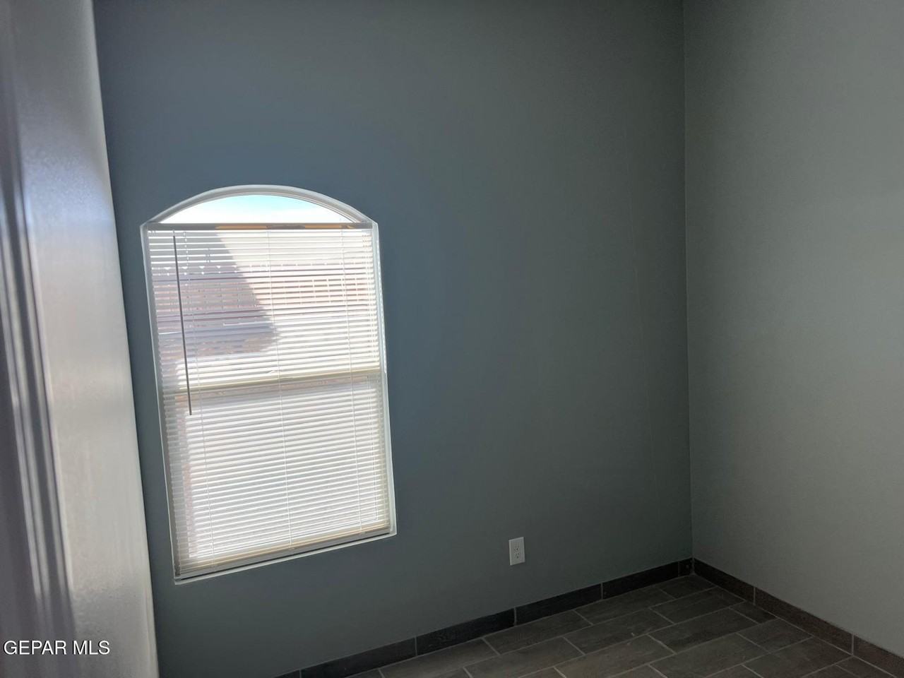 13380 Soleen Rd Unit 1 #1 - Photo 7 of 11