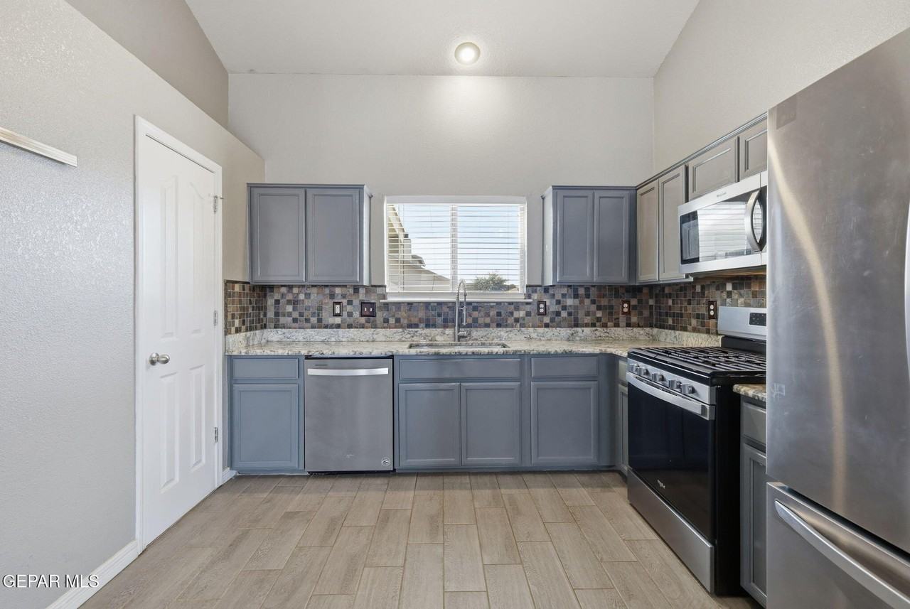 2913 Pino Blanco Pl - Photo 6 of 26