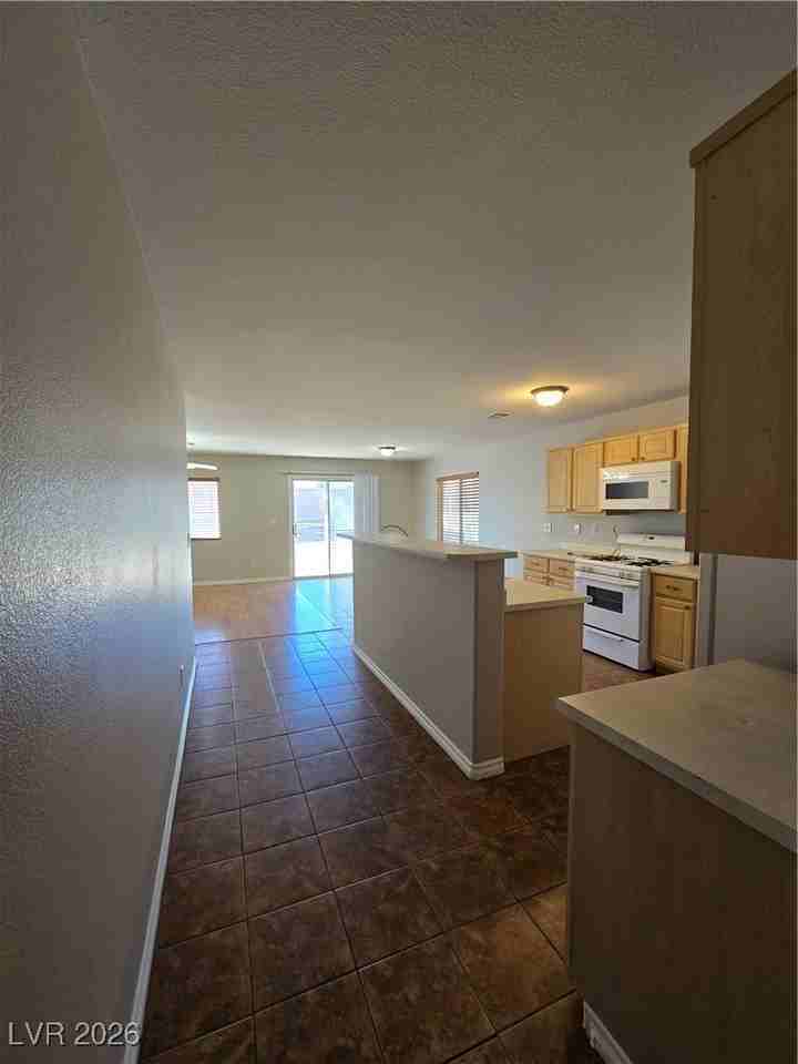 4937 Drifting Pebble St #0 - Photo 4 of 40