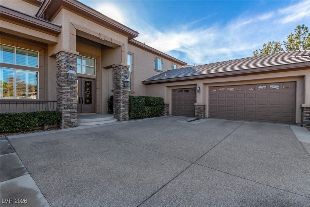 9805 Queen Charlotte Dr - Photo 7 of 50