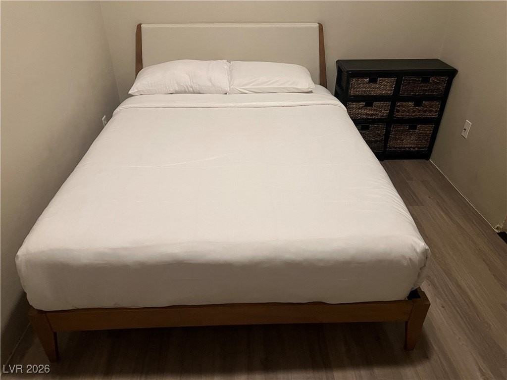 353 E Bonneville Ave #811 - Photo 5 of 35