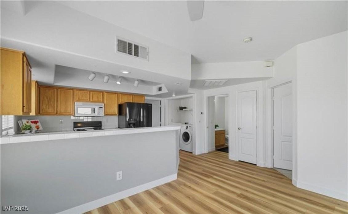 3601 Spanish Butterfly St #202 - Photo 5 of 30