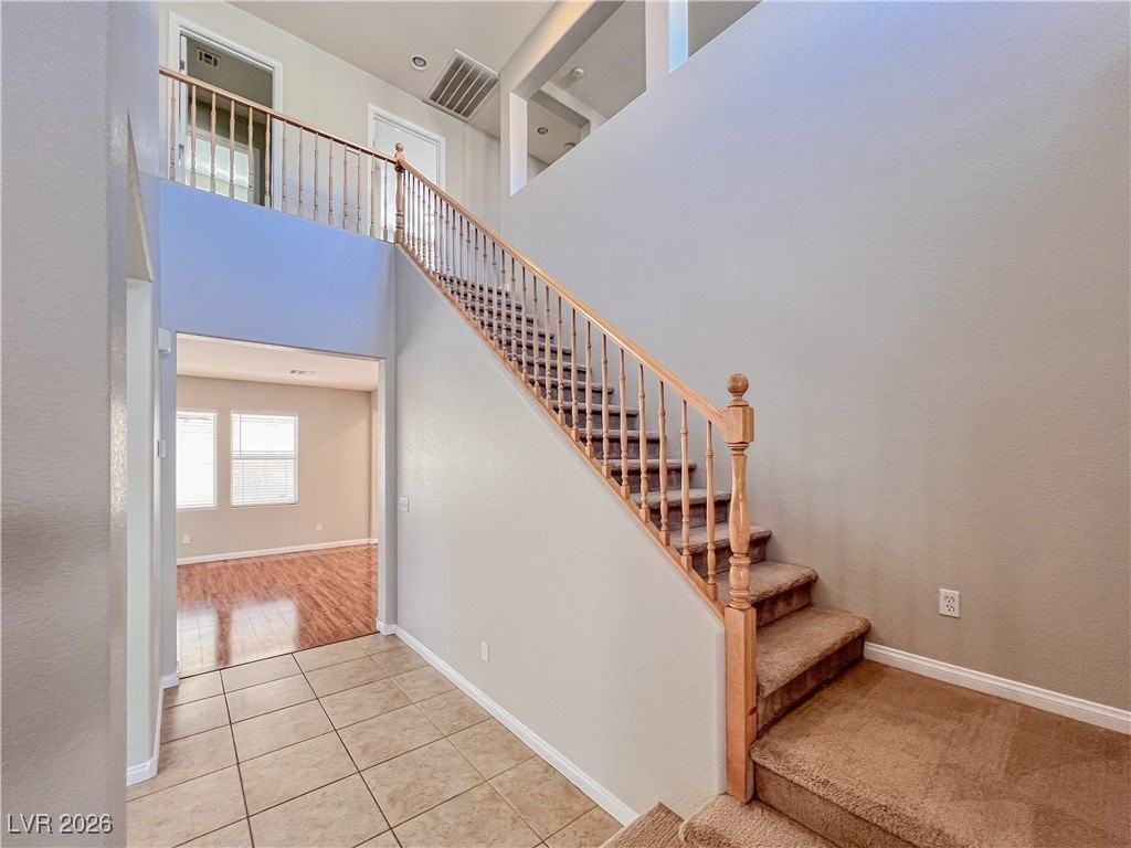 8019 Anasazi Ranch Ave - Photo 5 of 37