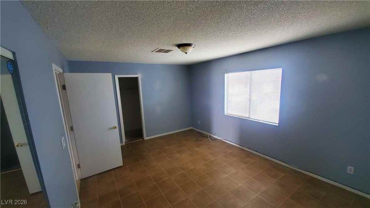 1028 Willow Tree Dr #D - Photo 7 of 12