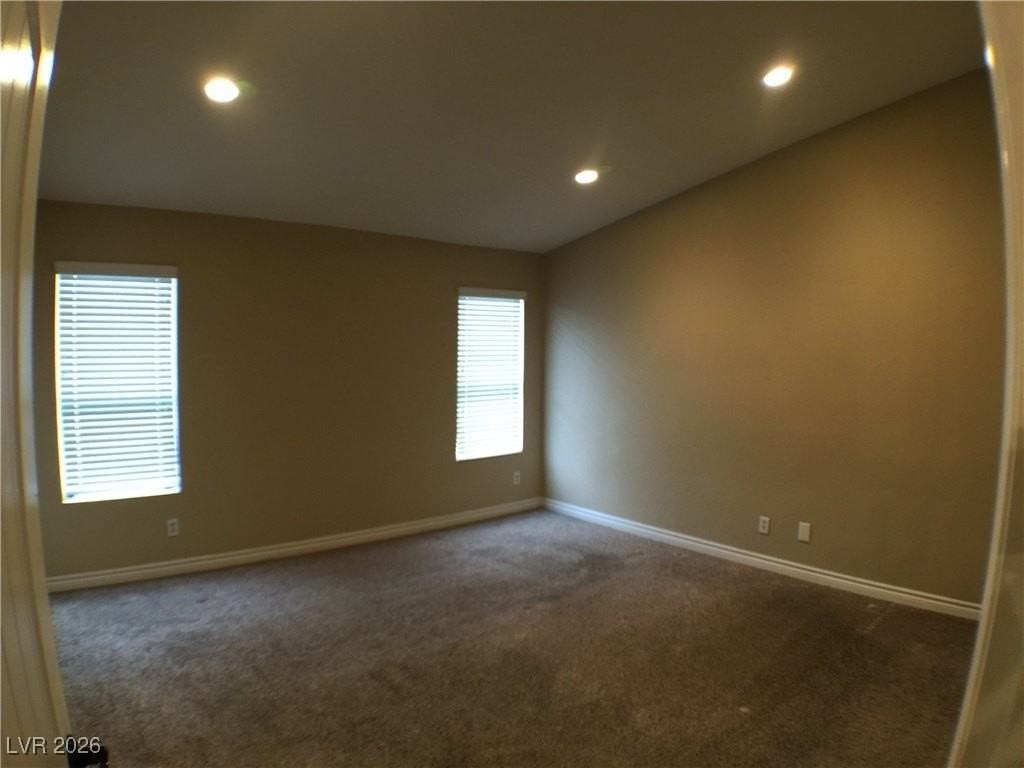 8649 Trafalgar Dr - Photo 5 of 33