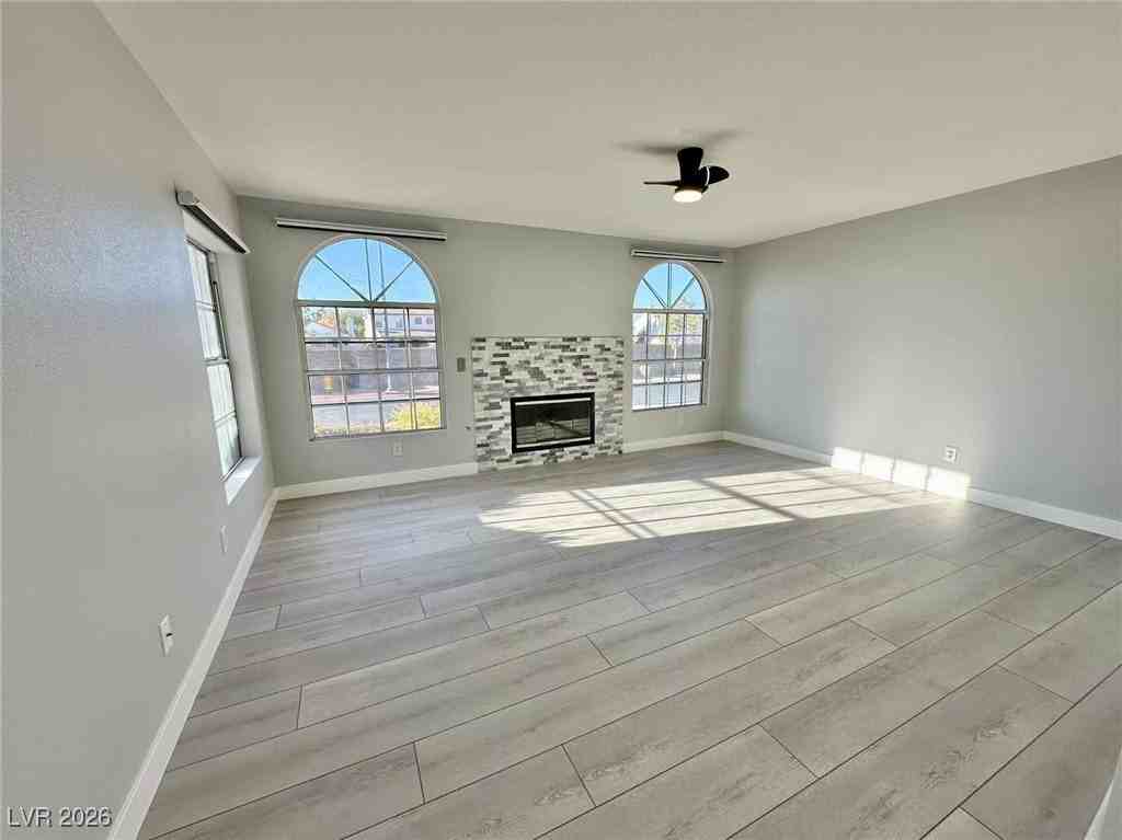 1616 Coyote Run Dr - Photo 3 of 11