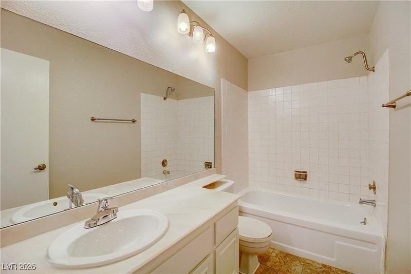 4568 Brighton Dr - Photo 7 of 19