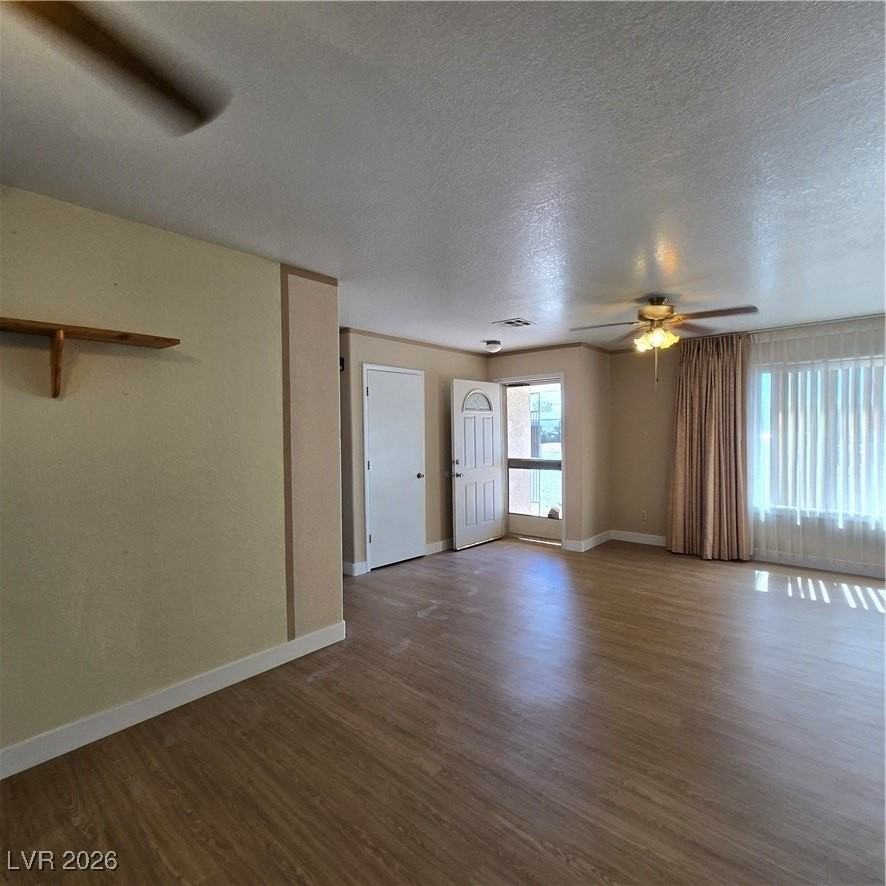 630 E Simkins Rd - Photo 5 of 50