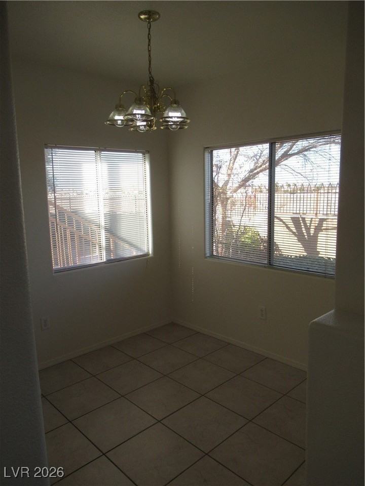 1050 E Cactus Ave #1028 - Photo 7 of 41