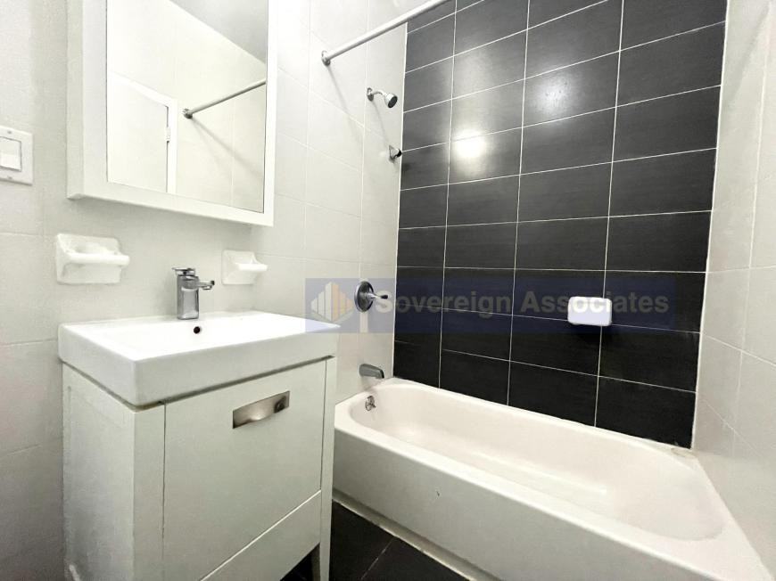 113 W 113th St - Photo 6 of 9