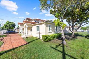 featured image of 3411 Sw 27th St #3411