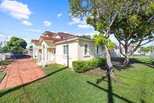 3411 Sw 27th St #3411 - Photo 1 of 1