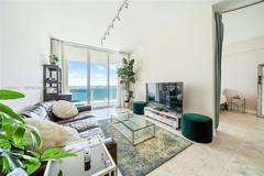 725 Ne 22nd St #16B - Photo 1 of 1