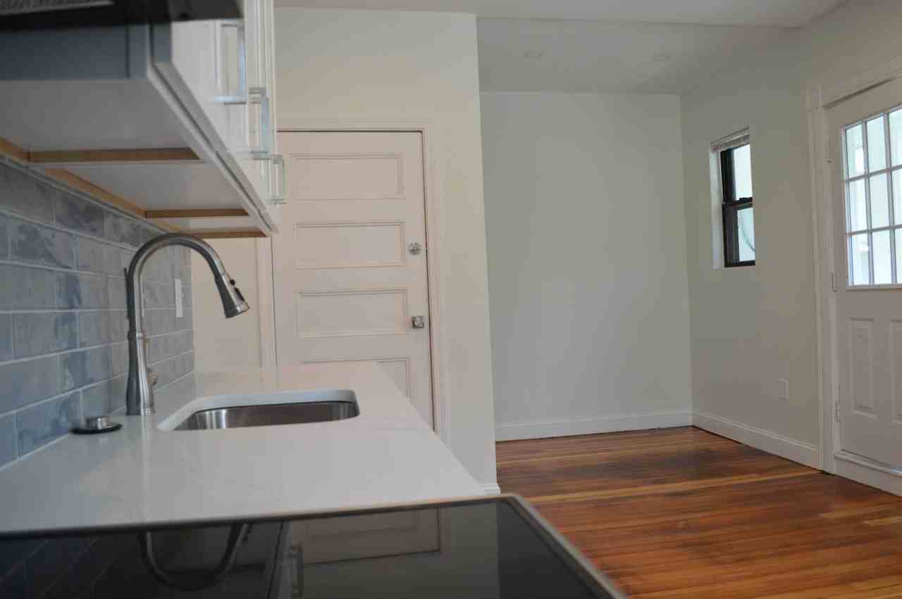 Centre St - Photo 3 of 9