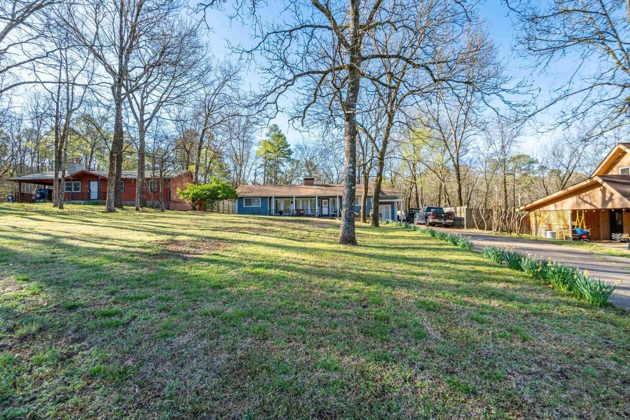 158 Arlington Dr - Photo 2 of 24