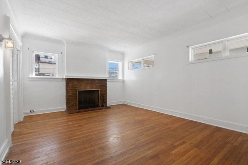 279 19th Ave - Photo 5 of 23