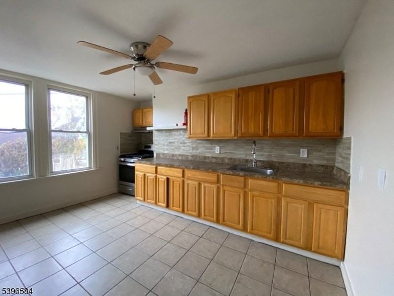 130 Milford Ave - Photo 2 of 21