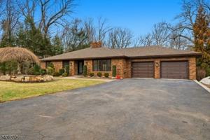 featured image of 12 Mccaffrey Ln