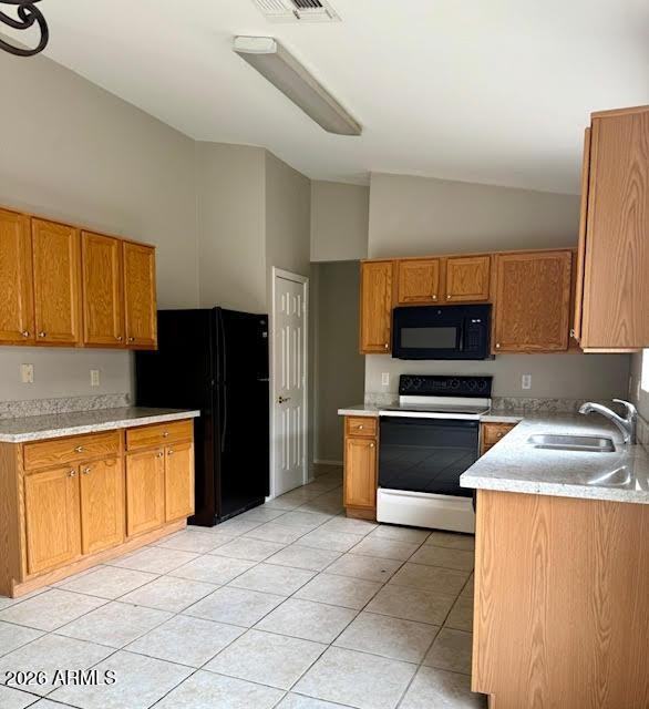 16508 N 113th Ave - Photo 3 of 18