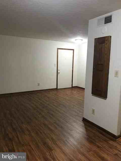 23311 Sugar Maple Ct - Photo 2 of 10