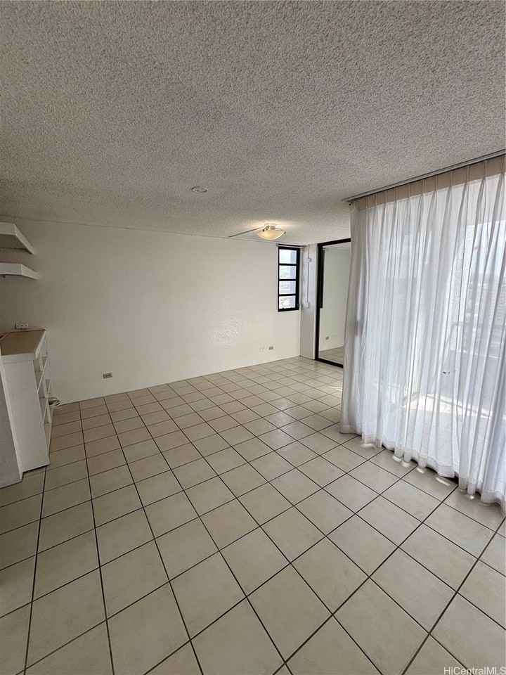 2100 Date St Apt 2107 #2107 - Photo 5 of 9