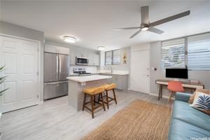 featured image of 1401 Lusitana St Apt 504 #504