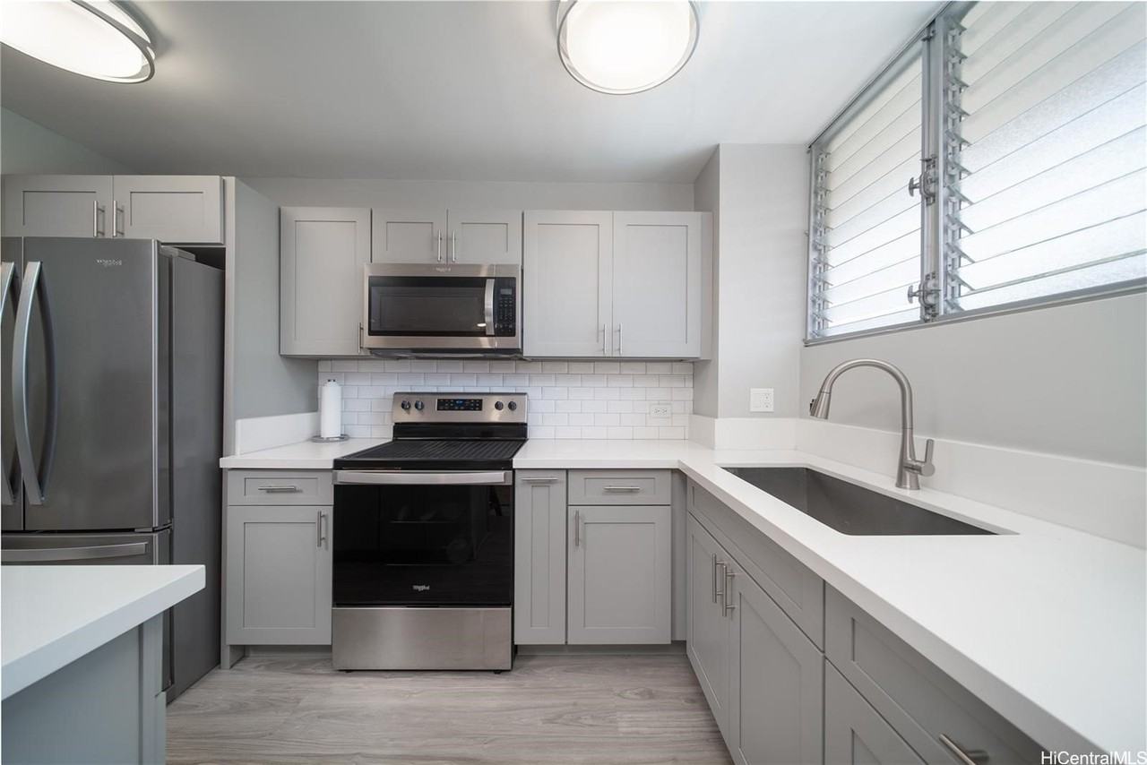 1401 Lusitana St Apt 504 #504 - Photo 2 of 21