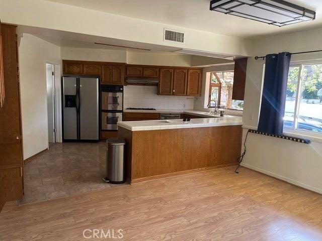 200 Sleepy Hollow Ter - Photo 2 of 21