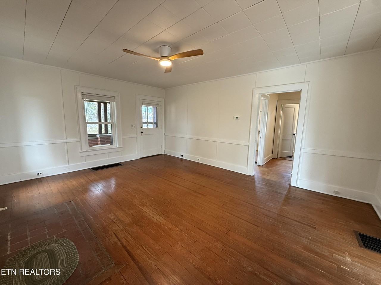 4676 Sevierville Rd - Photo 6 of 24