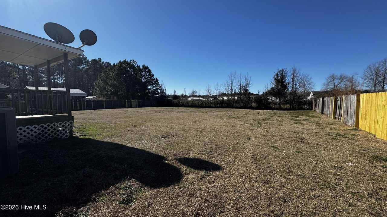 1126 Haw Branch Rd - Photo 7 of 15