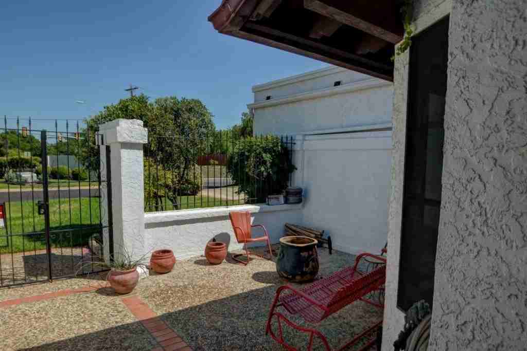 2629 Calle Del Roble - Photo 3 of 39