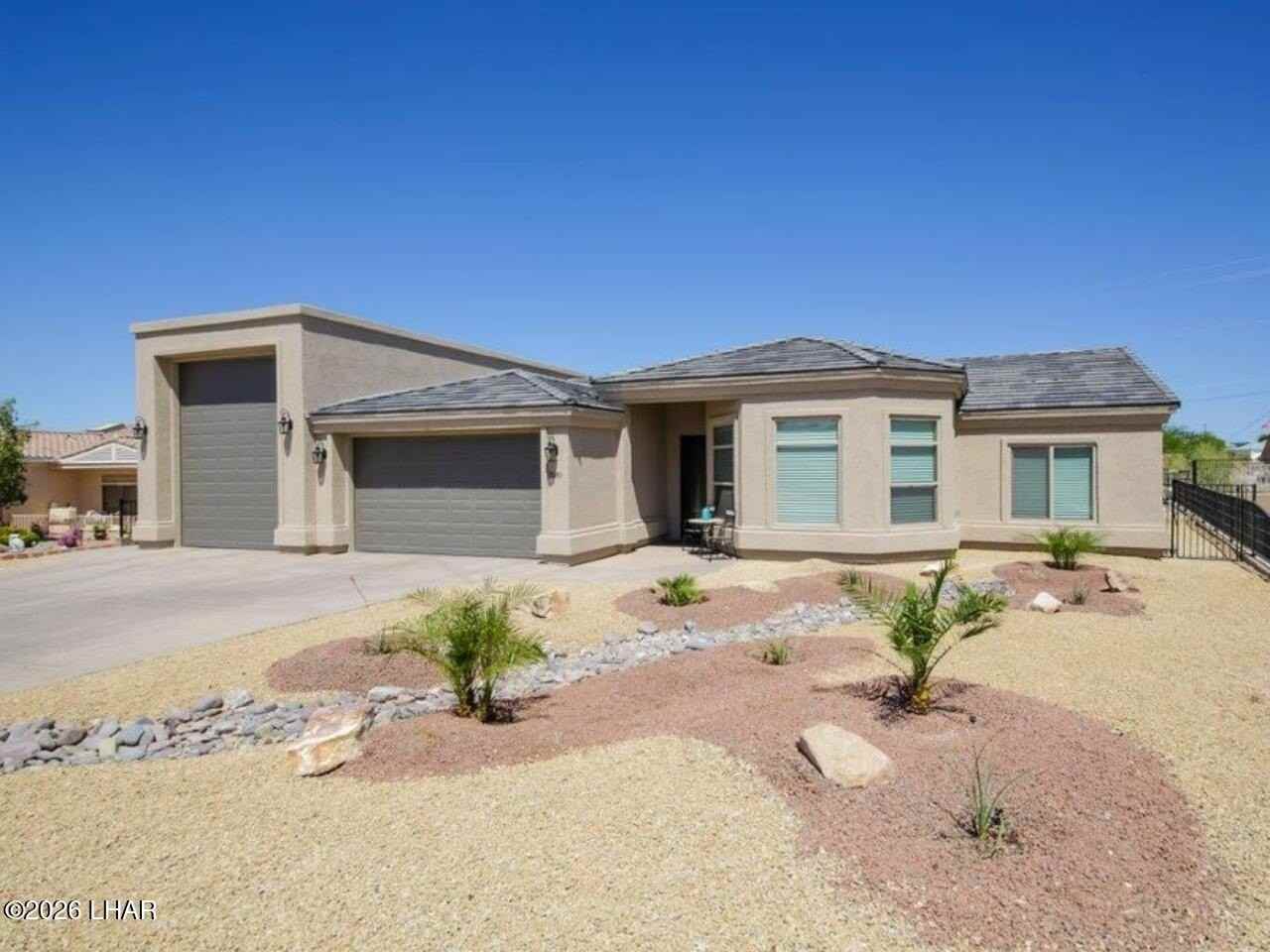 3261 Feather Palm Ln - Photo 2 of 41