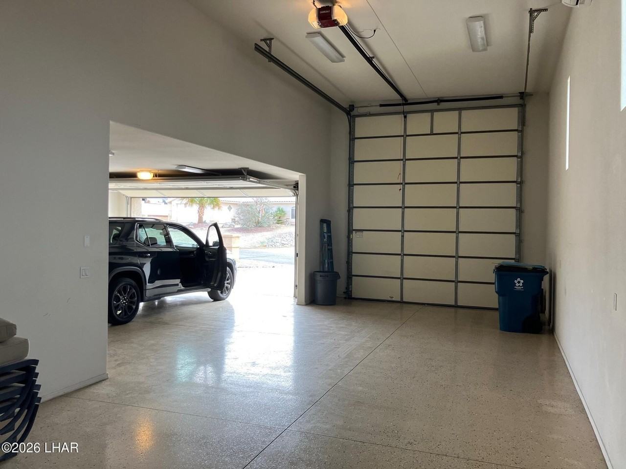 3261 Feather Palm Ln - Photo 4 of 41