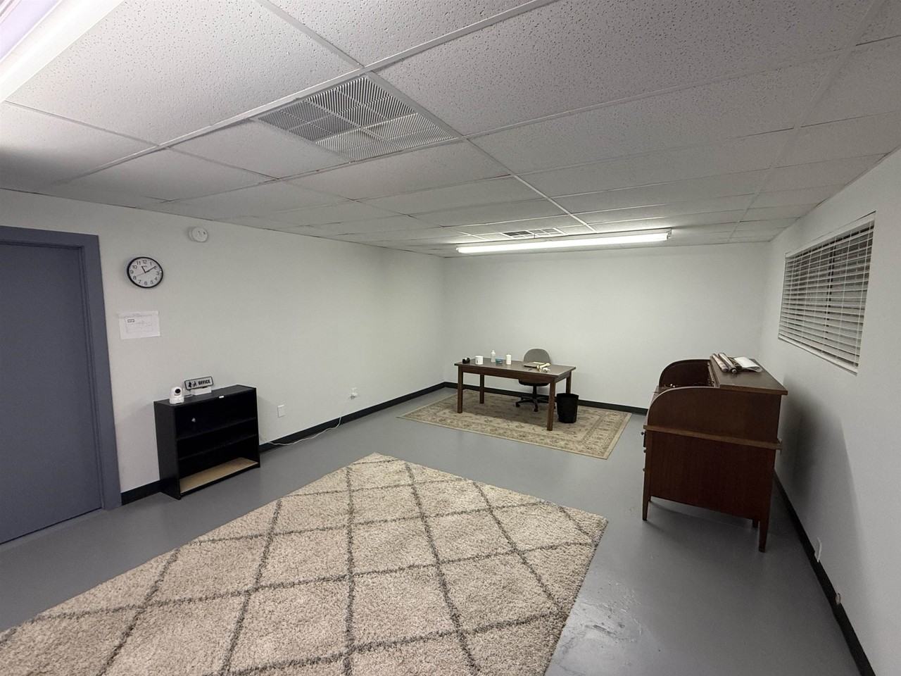 105 S Ward Dr - Photo 3 of 9