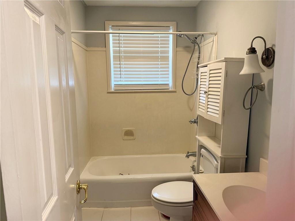 3845 Berkley St - Photo 7 of 11