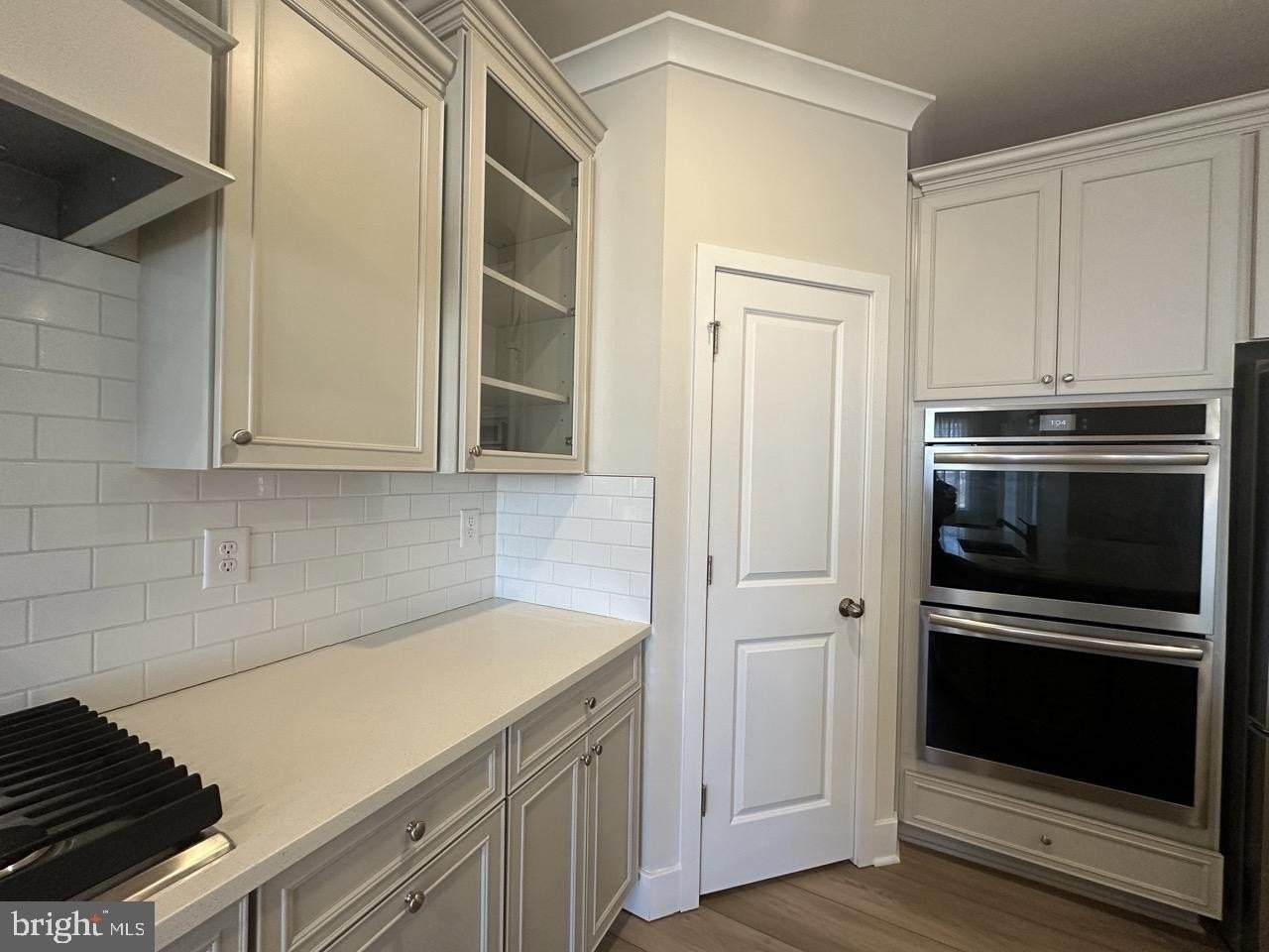 34273 Graham Cir - Photo 4 of 37