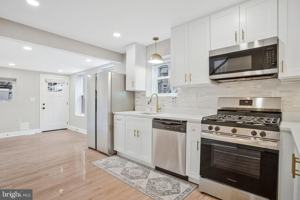 featured image of 1102 Carroll St