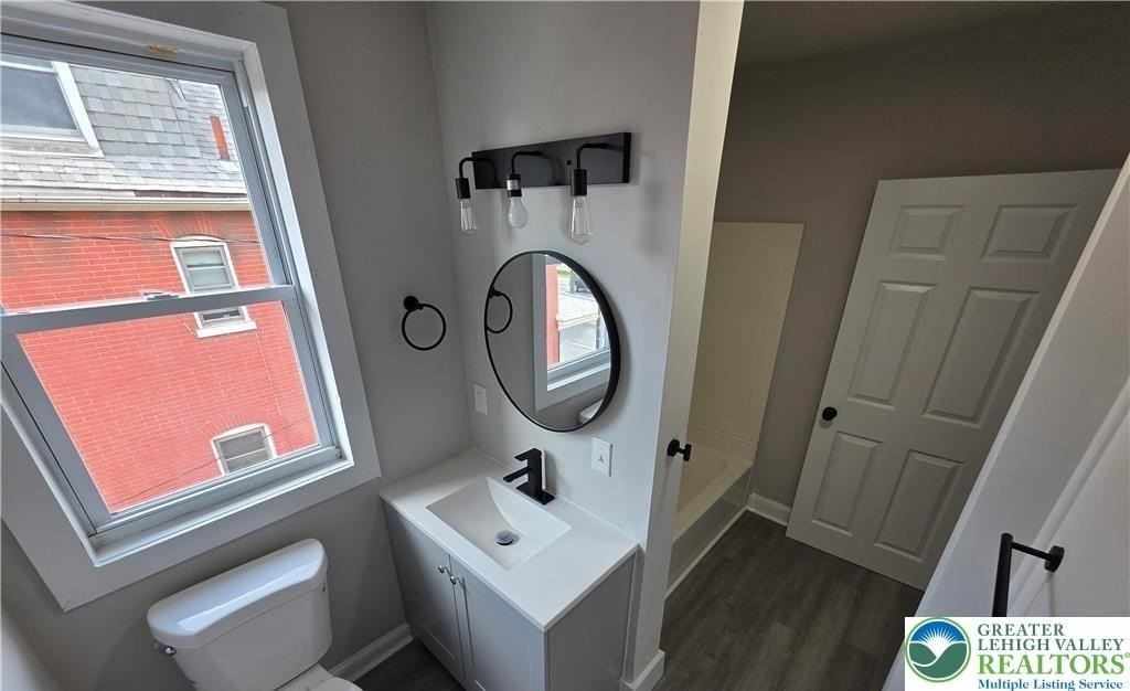 161 W Wilkes Barre St - Photo 3 of 9