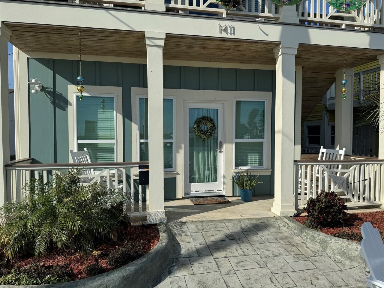 1411 12th St - Photo 3 of 11