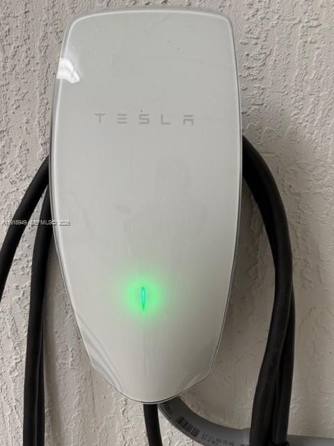 6280 Sw 47th Ct #8 - Photo 2 of 24