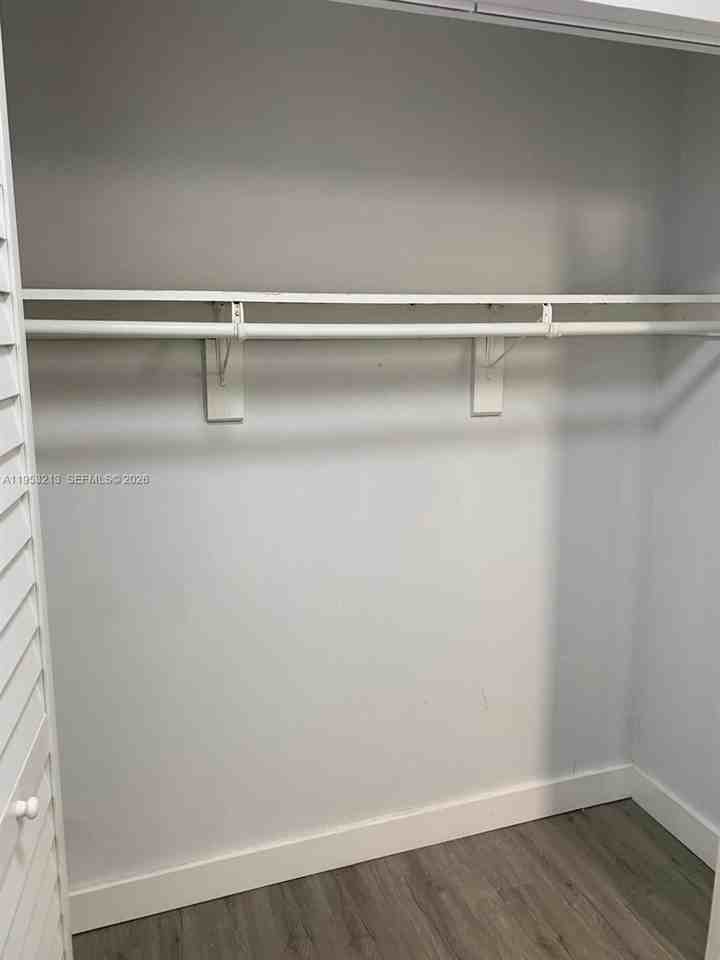 271 Nw 177th St #B117 - Photo 7 of 10