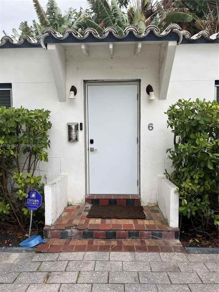 6 Farrey Ln - Photo 3 of 17