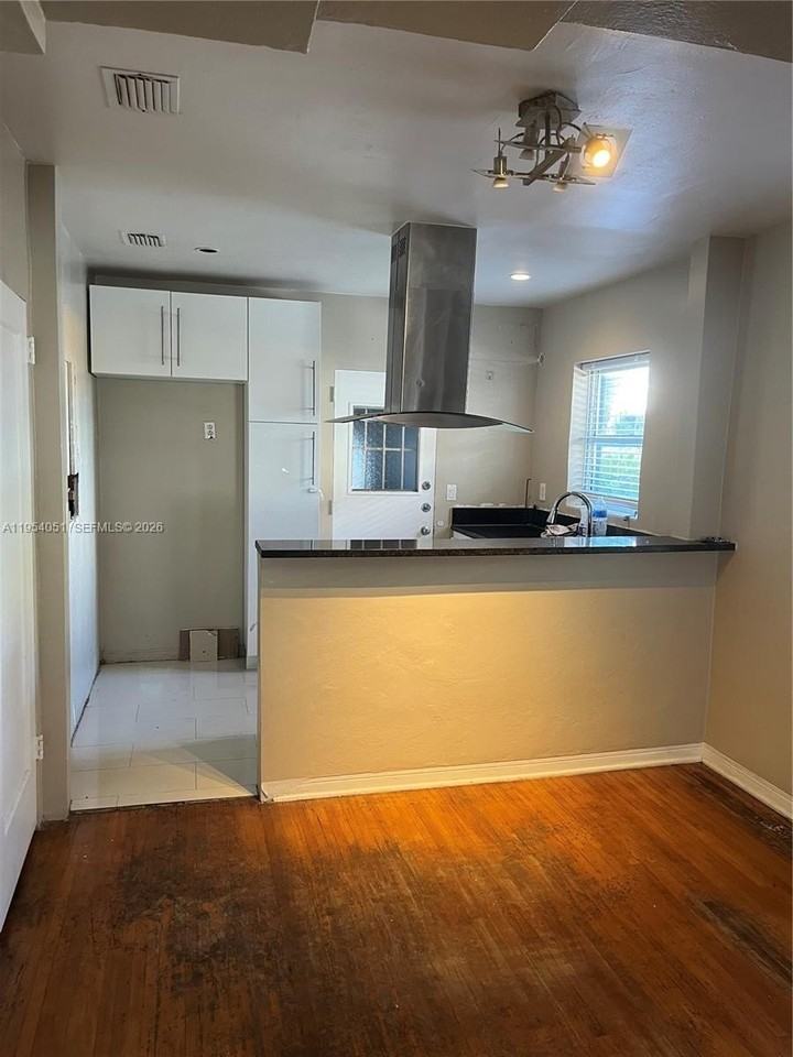 6 Farrey Ln - Photo 7 of 17