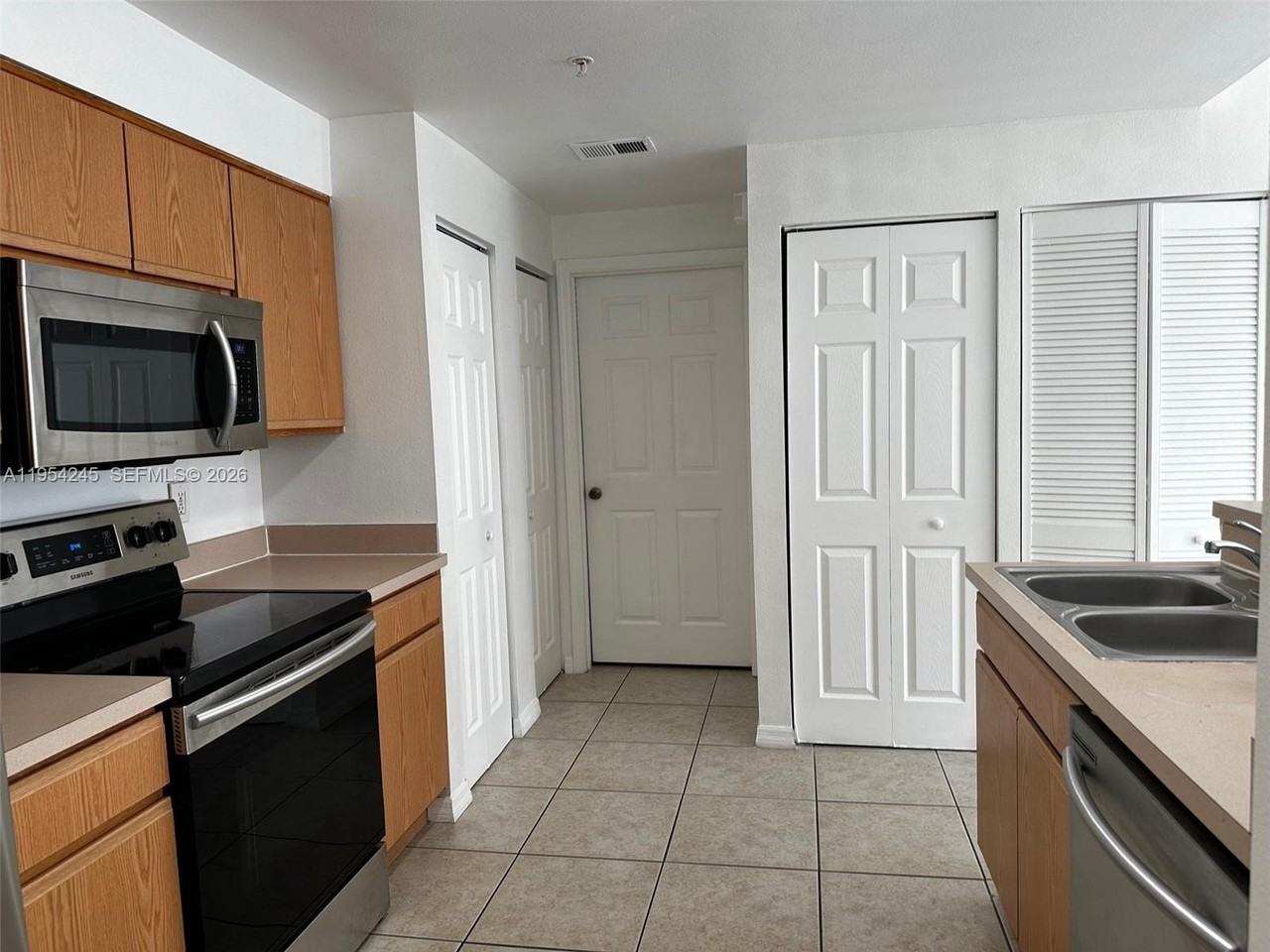 3502 Windy Walk Way #2111 - Photo 3 of 10