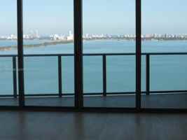 featured image of 460 Ne 28th St #2501