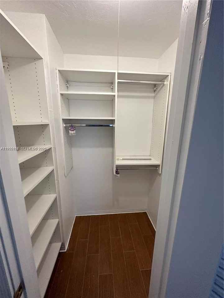 7880 Nw 11th St #0 - Photo 7 of 24