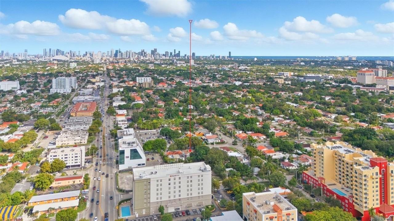 104 Sw 40th Ave #0 - Photo 6 of 37