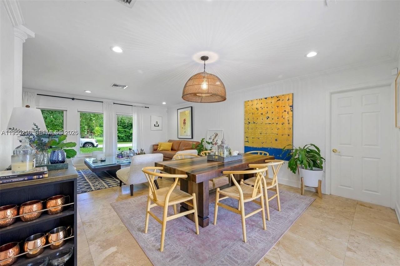 8330 Sw 171st St - Photo 7 of 40