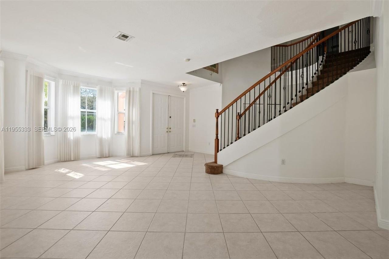 16301 Sw 49th Ct - Photo 6 of 37